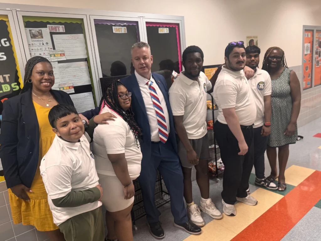 Deputy Superintendent Mr. McCormick visit to Metro Deputy Superintendent Mr. McCormick visit to Metro